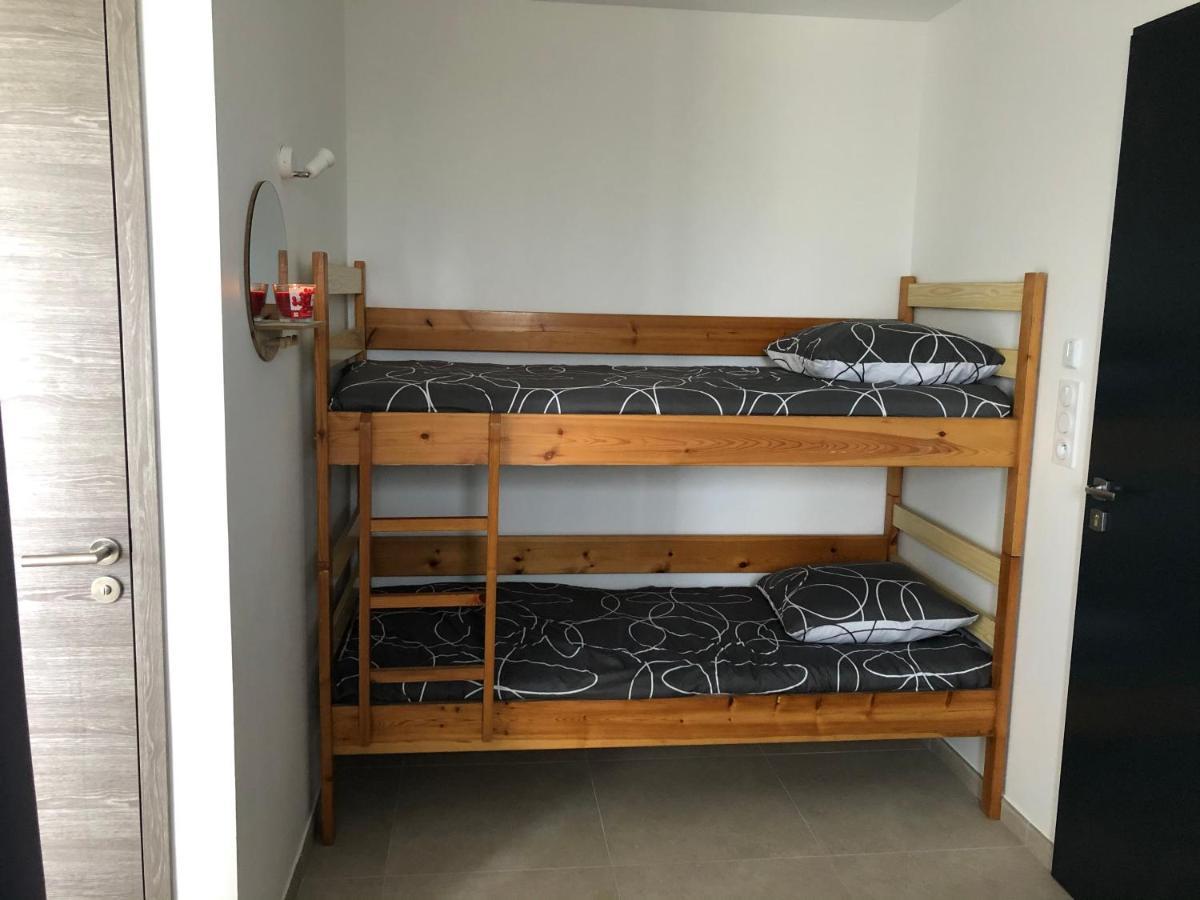 Appartement Avec Spa-Avril A Sept-Camargue 4 Personnes Saint-Laurent-dʼAigouze Buitenkant foto