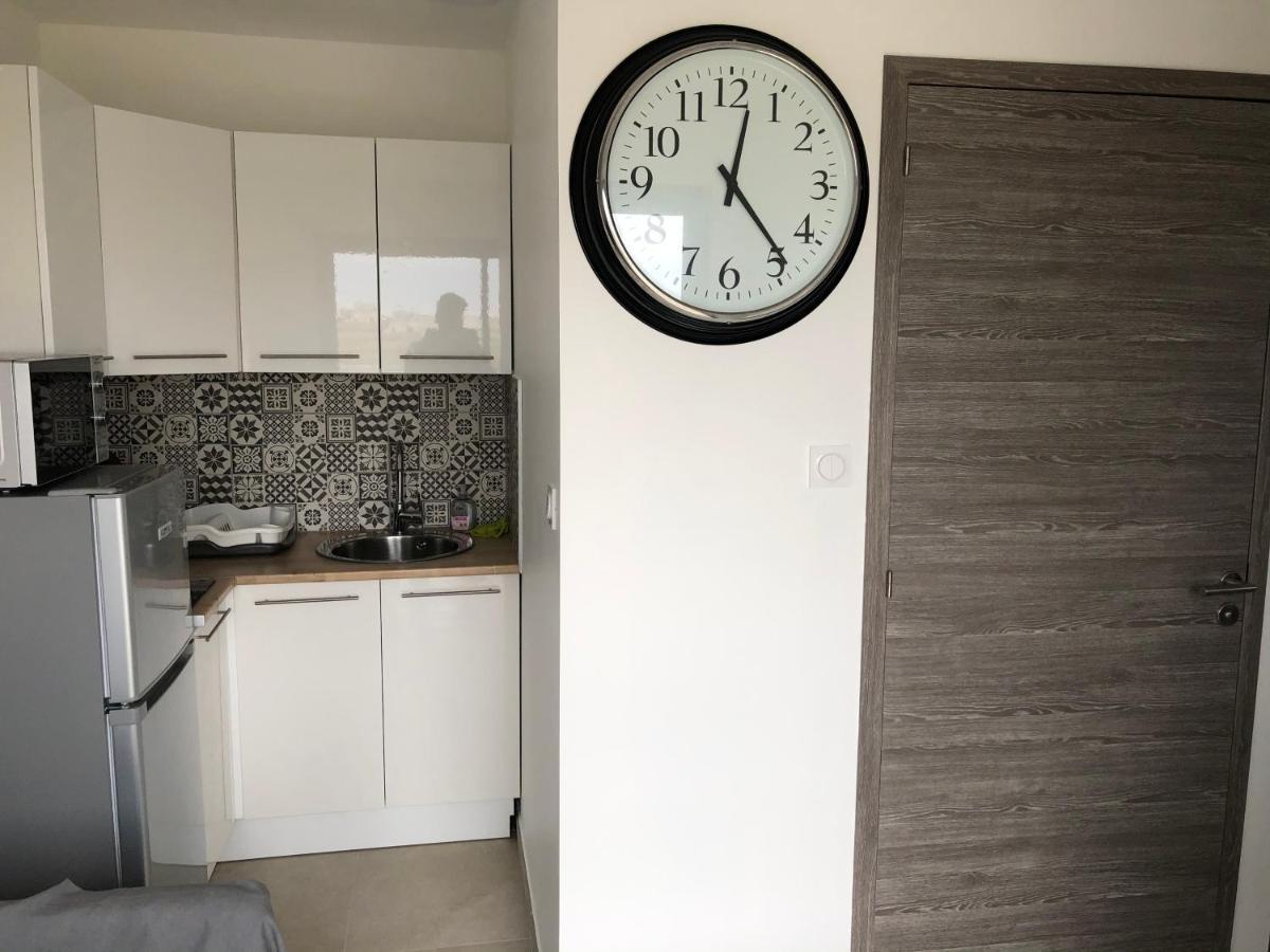 Appartement Avec Spa-Avril A Sept-Camargue 4 Personnes Saint-Laurent-dʼAigouze Buitenkant foto
